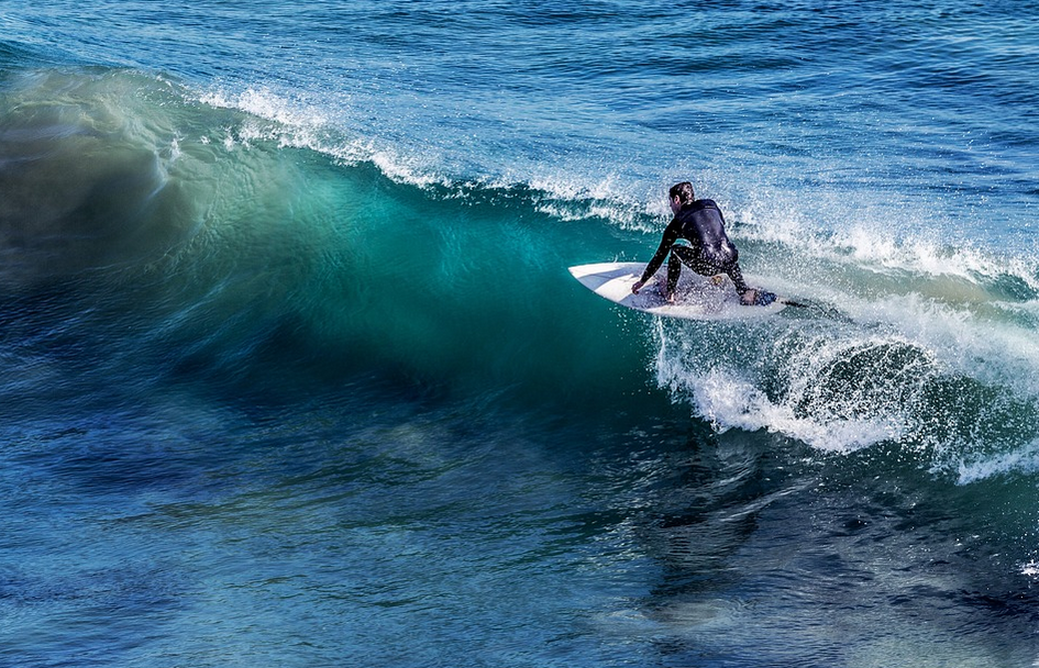 surfing